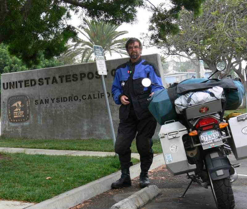 Fulton & bike at San Ysidro post office