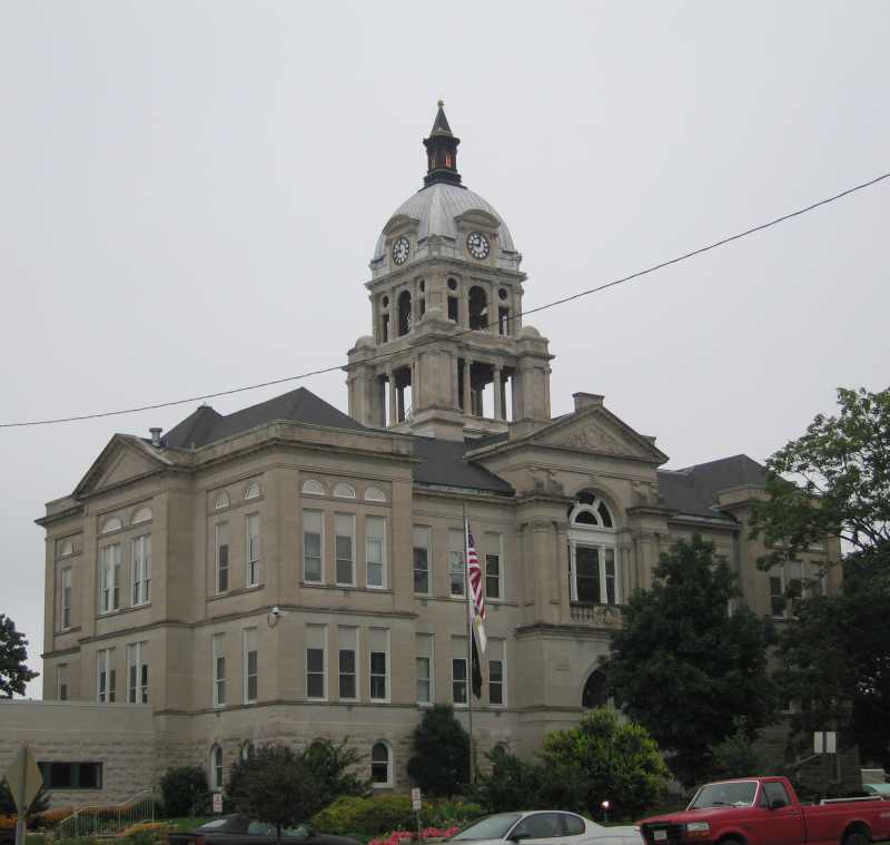 Woodford County Courthouse in Eureka, IL